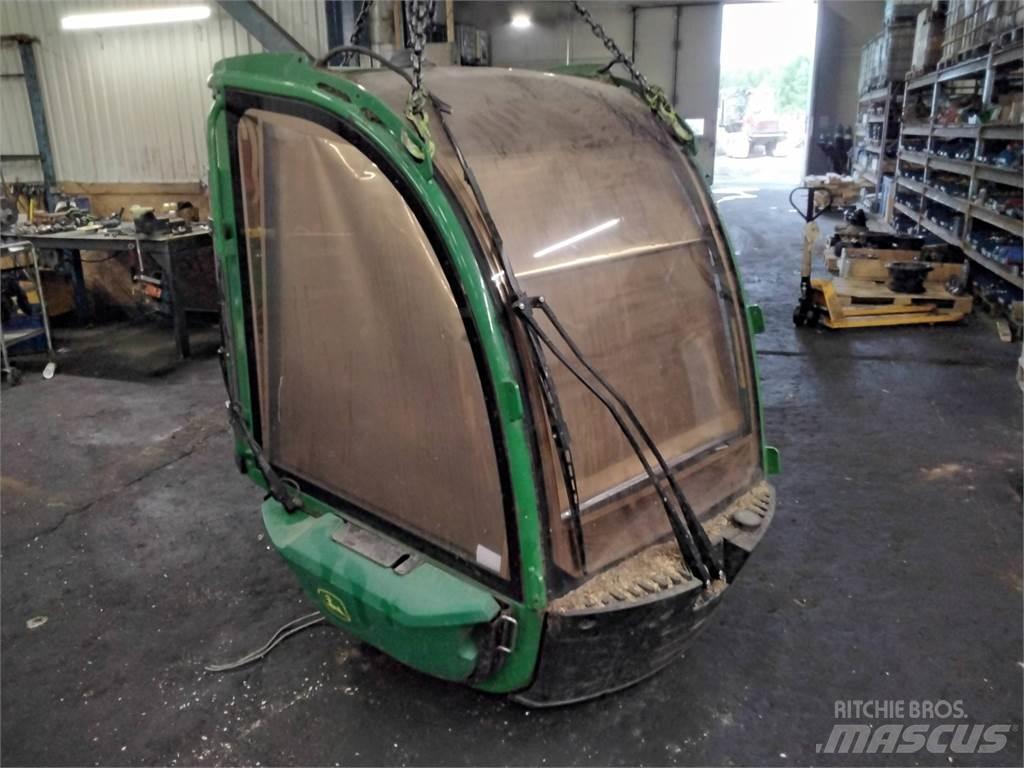 John Deere 1470G Καμπίνες και εσωτερικό