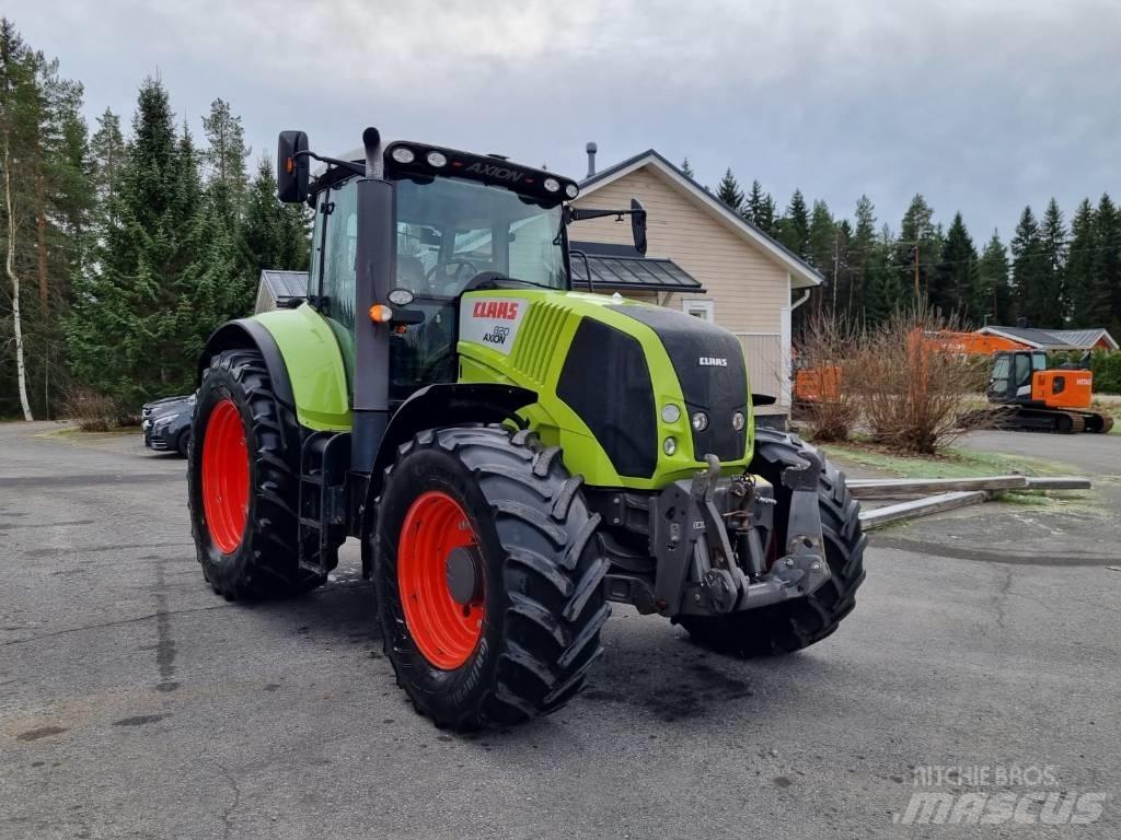 CLAAS 820 Axion Τρακτέρ