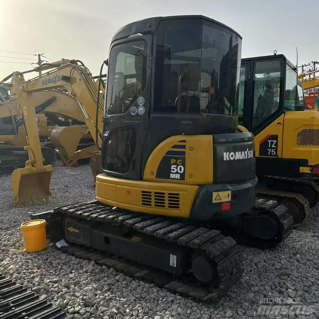 Komatsu 50-2 Εκσκαφείς με ερπύστριες