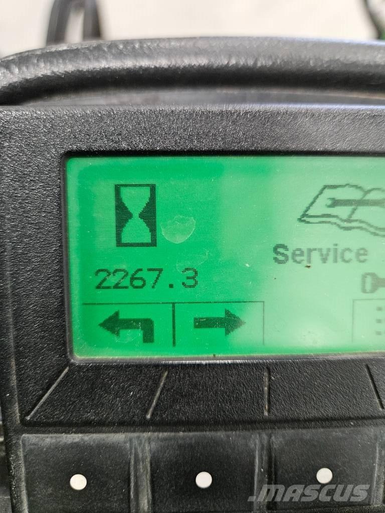 John Deere 9009A Χορτοκοπτικά θάμνων, ξακρίσματος και περιβάλλοντος