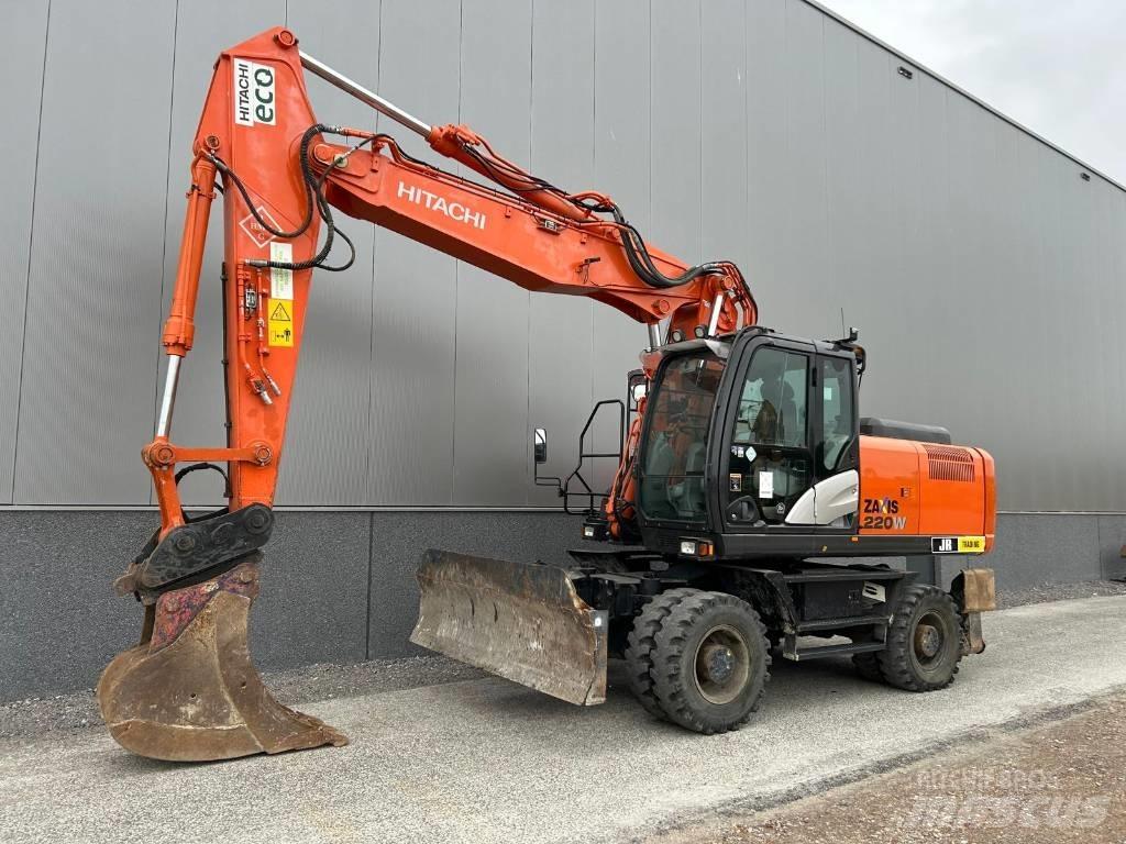 Hitachi ZX220W-5B Εκσκαφείς με τροχούς - λάστιχα