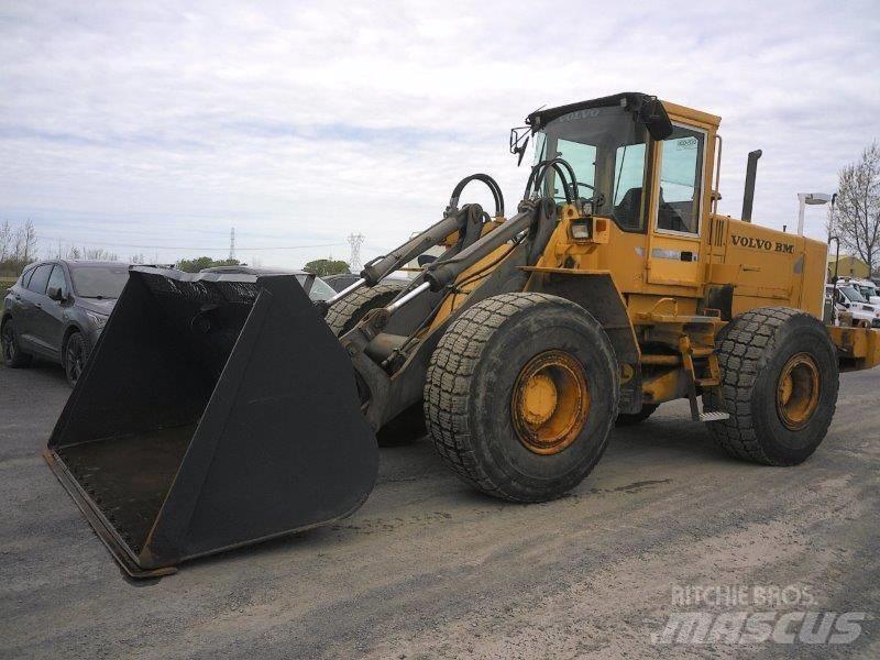 Volvo BM L120B Φορτωτές με λάστιχα (Τροχοφόροι)