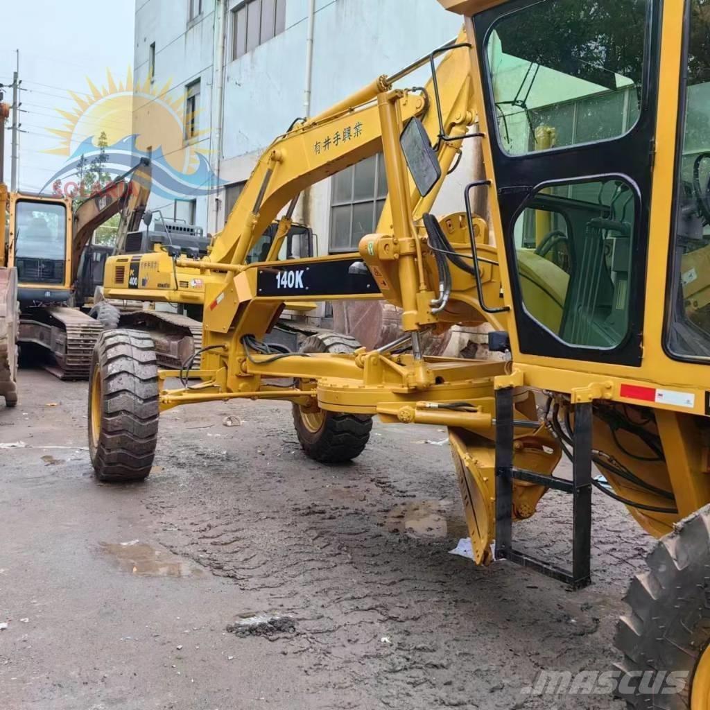 CAT 140 K Γκρέιντερς