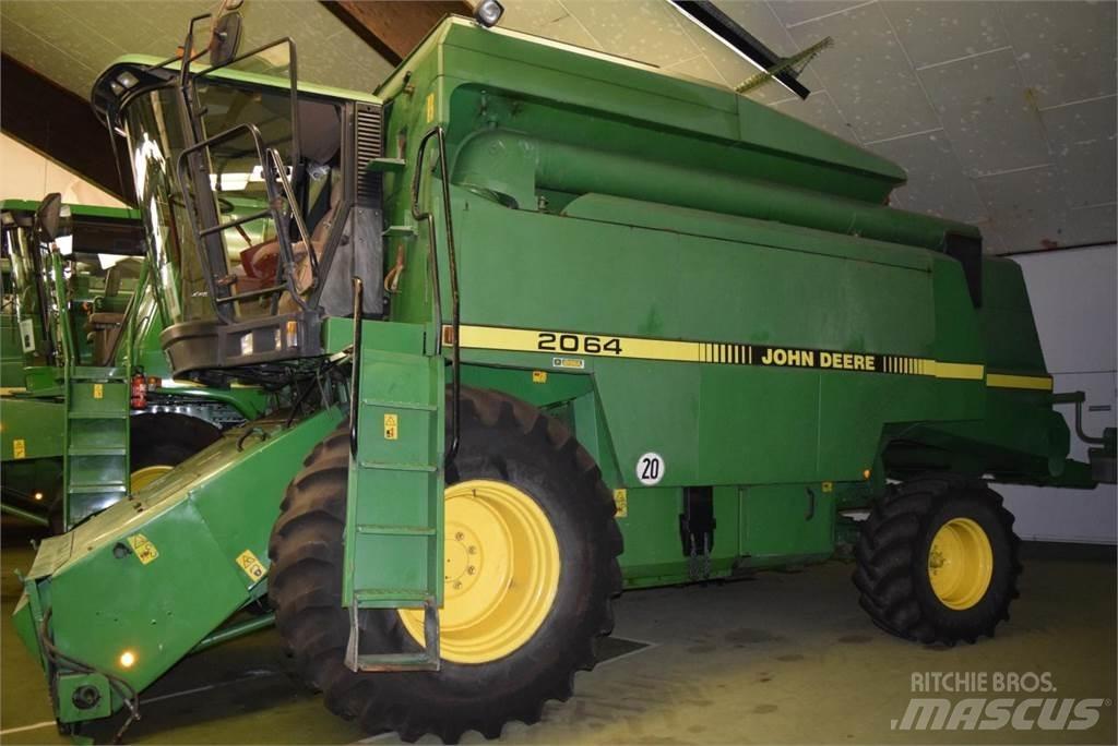 John Deere 2064 Θεριζοαλωνιστικές μηχανές