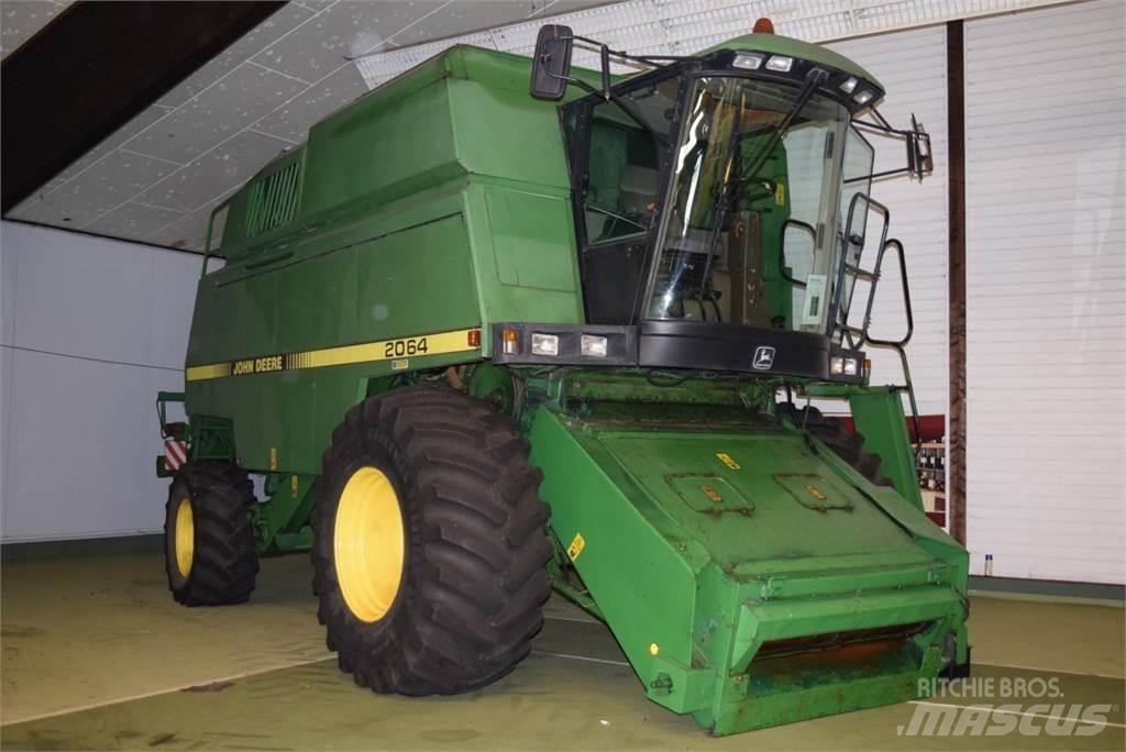 John Deere 2064 Θεριζοαλωνιστικές μηχανές