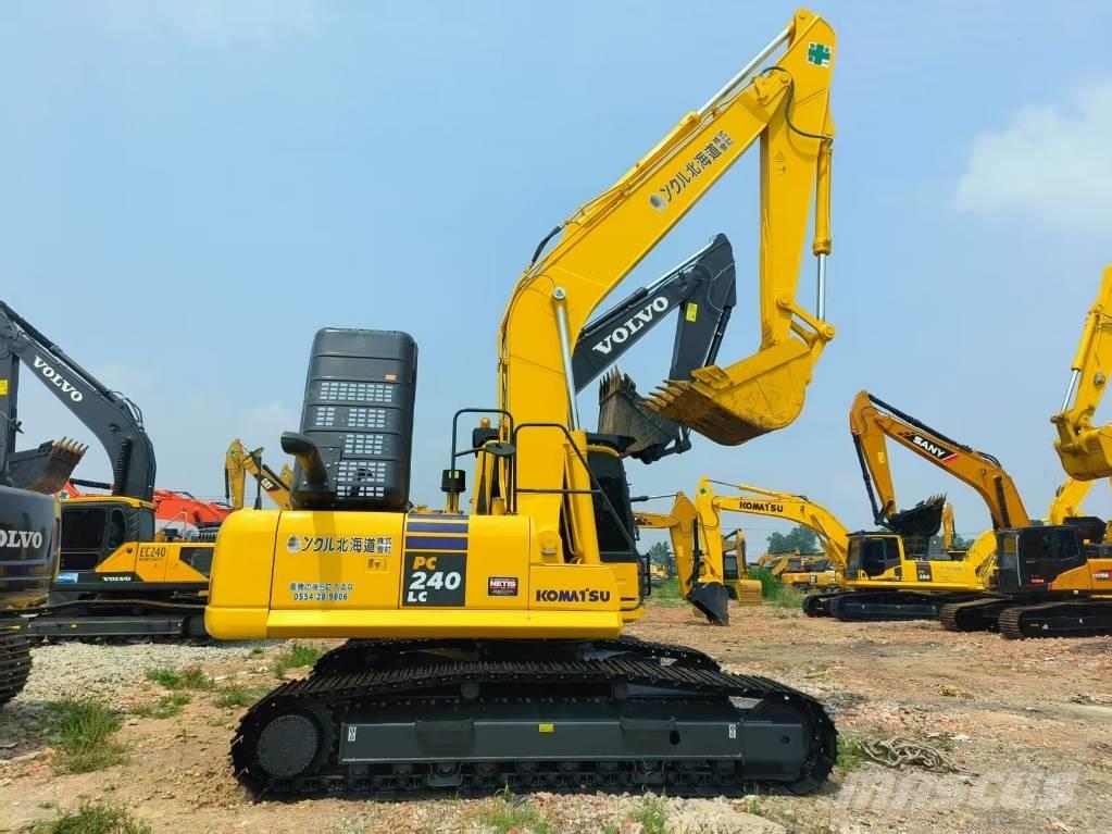 Komatsu PC 240-8 Εκσκαφείς με ερπύστριες