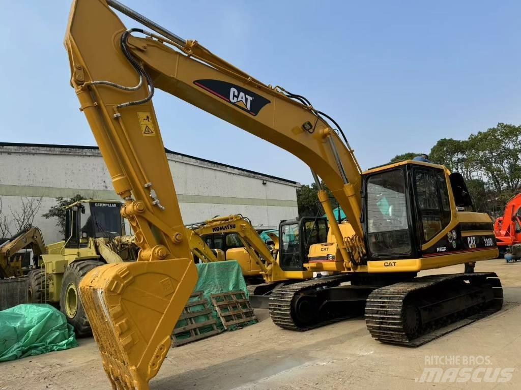 CAT 320 B L Εκσκαφείς με ερπύστριες
