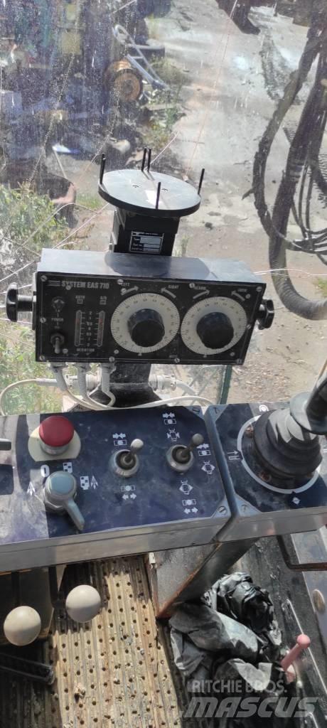 Atlas Copco ROC 812 Εξοπλισμός επιφανειακών γεωτρήσεων