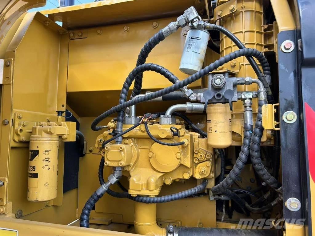 CAT 320 D Εκσκαφείς με ερπύστριες