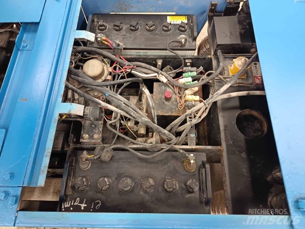 Aichi SV041 Ανυψωτήρες με τηλεσκοπικό βραχίονα