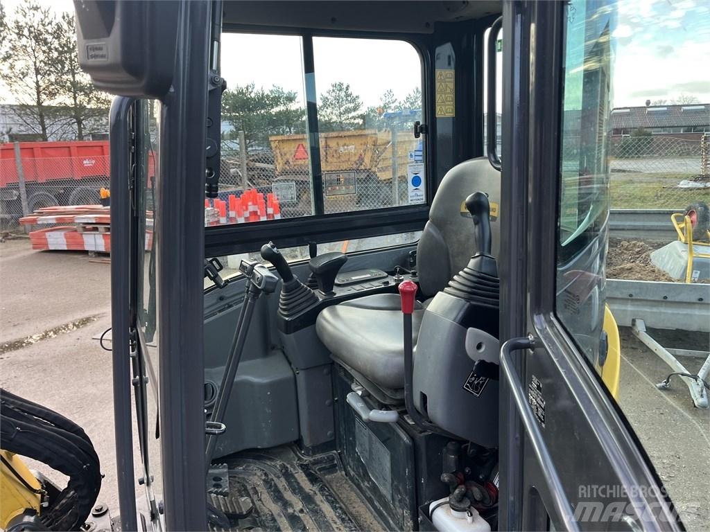 New Holland E 26 C Εκσκαφάκι (διαβολάκι) < 7t