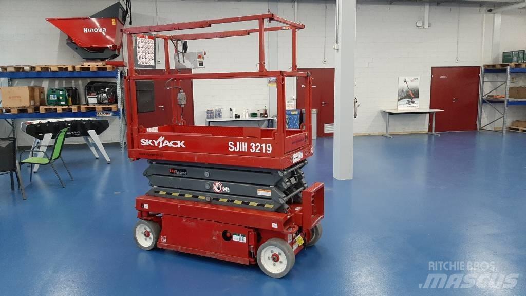 SkyJack SJIII 3219 Ανυψωτήρες ψαλιδωτής άρθρωσης