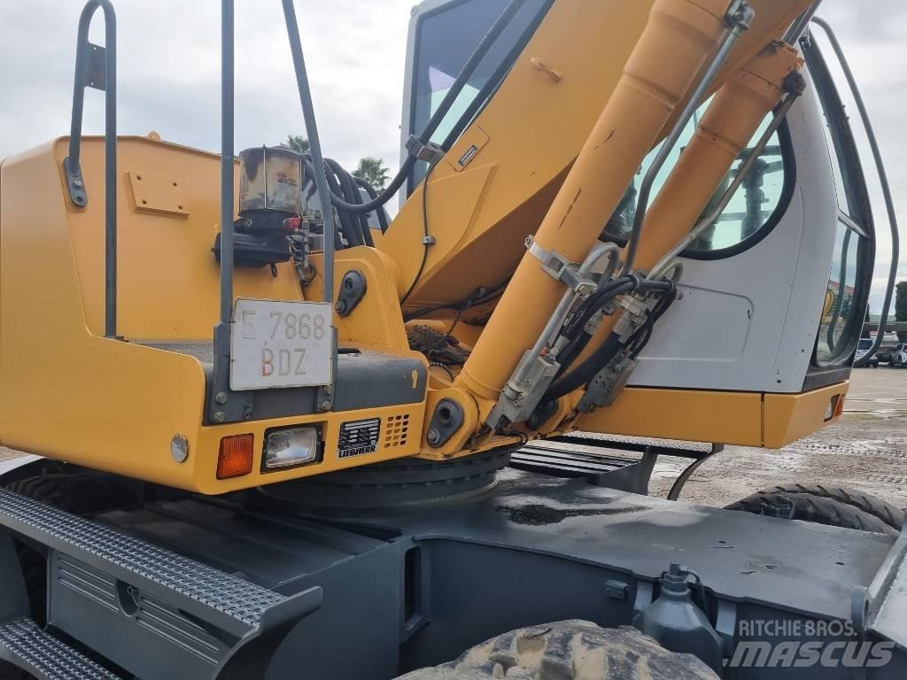 Liebherr A 900 C Εκσκαφείς με τροχούς - λάστιχα