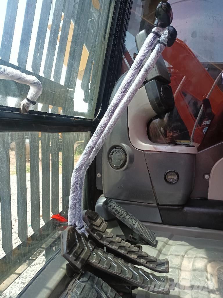 CAT 320D2 Εκσκαφείς με ερπύστριες