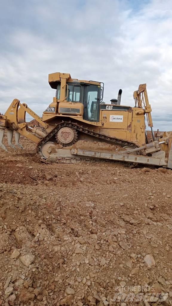 CAT D 7 R Μπουλντόζες με ερπύστριες