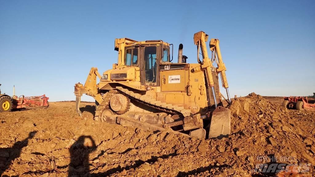 CAT D 7 R Μπουλντόζες με ερπύστριες