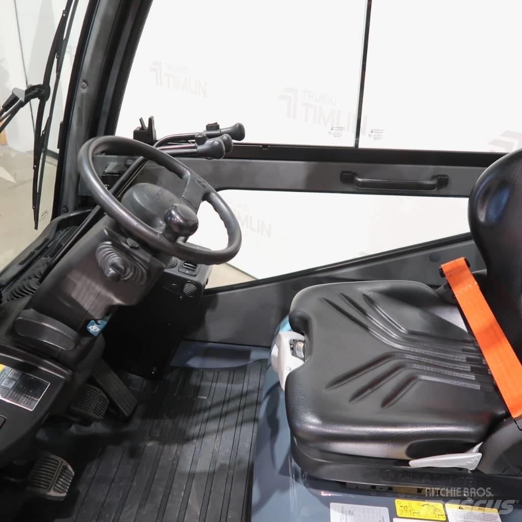 Toyota 02-8FGF30 Περονοφόρα ανυψωτικά κλαρκ με φυσικό αέριο LPG