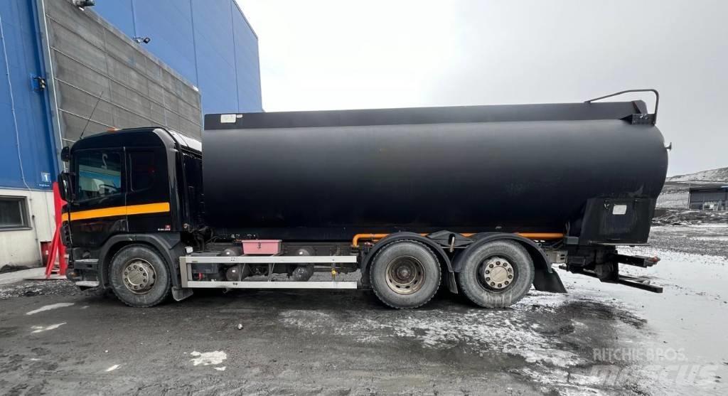 Scania P 114 Τράκτορες