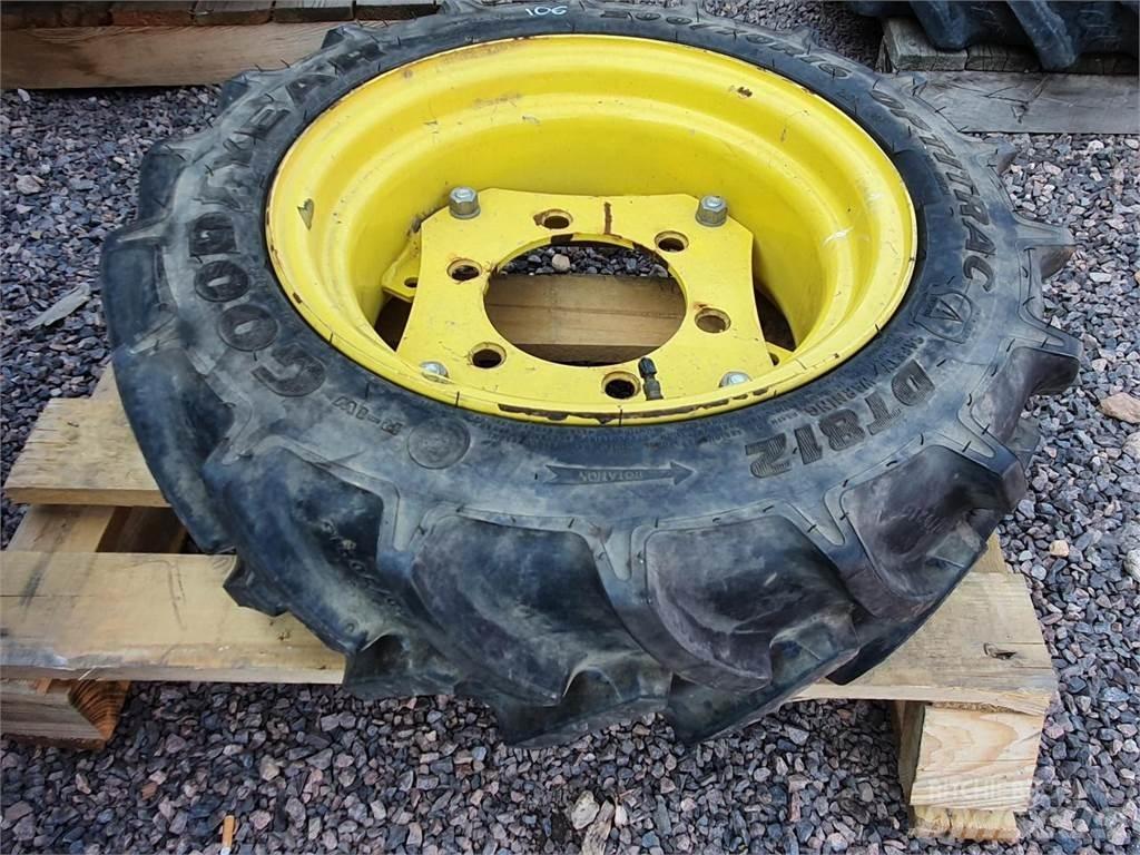 Goodyear 200/70R16 Ελαστικά και ζάντες
