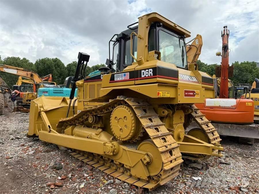 CAT D 6 R Μπουλντόζες με ερπύστριες