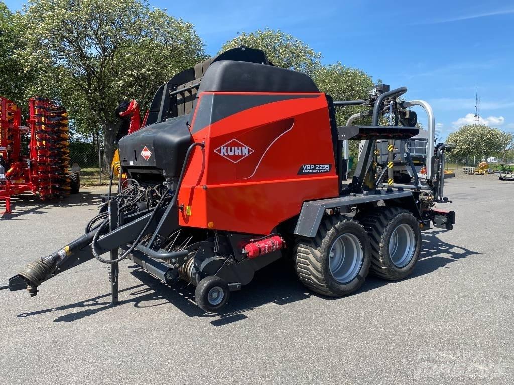 Kuhn VBP2295 Πρέσες κυλινδρικών δεμάτων