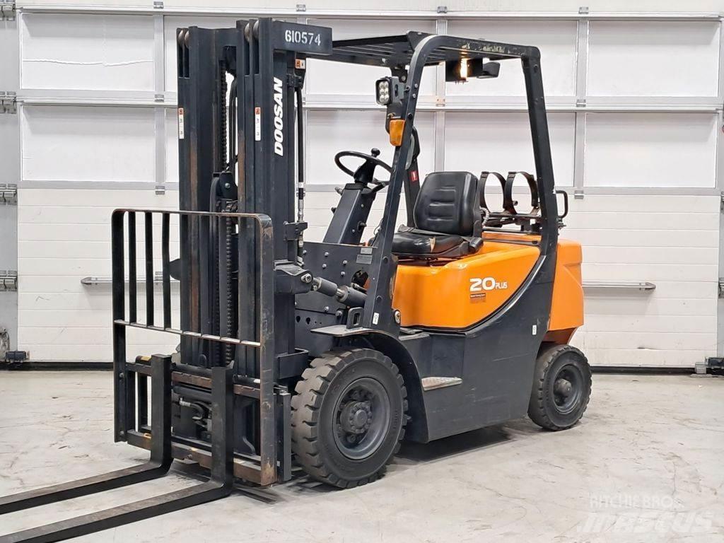 Doosan G20GP Περονοφόρα ανυψωτικά κλαρκ με φυσικό αέριο LPG