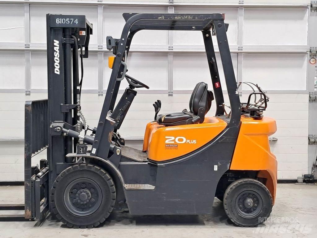 Doosan G20GP Περονοφόρα ανυψωτικά κλαρκ με φυσικό αέριο LPG