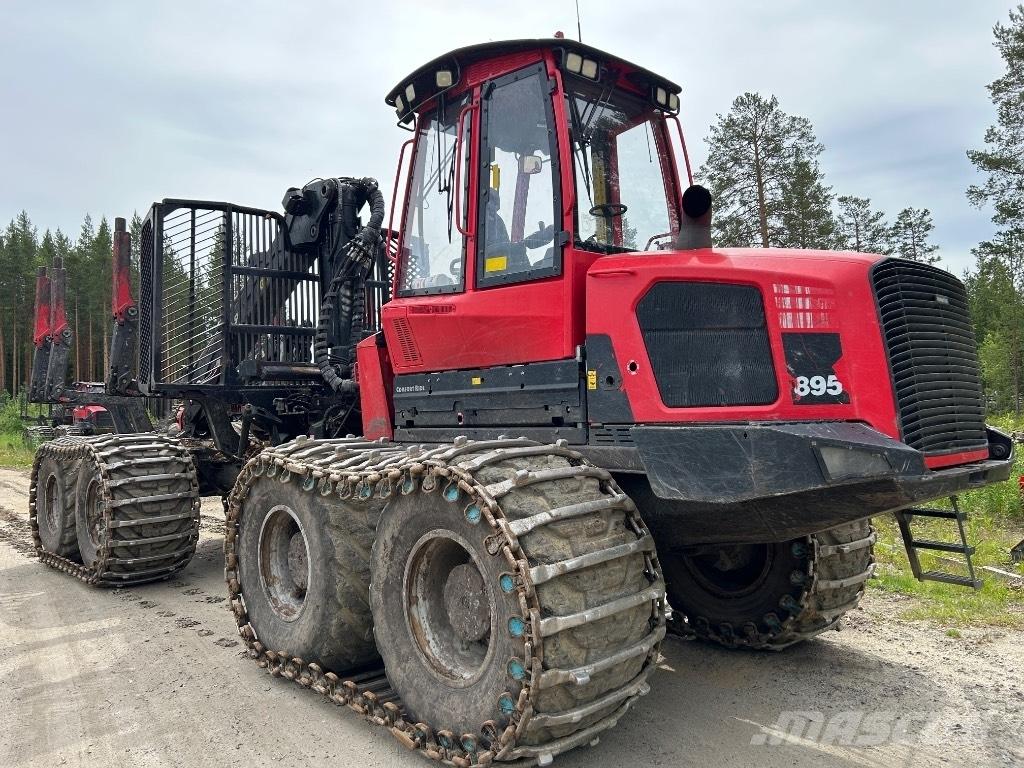 Komatsu 895 Μεταφορείς ξυλείας