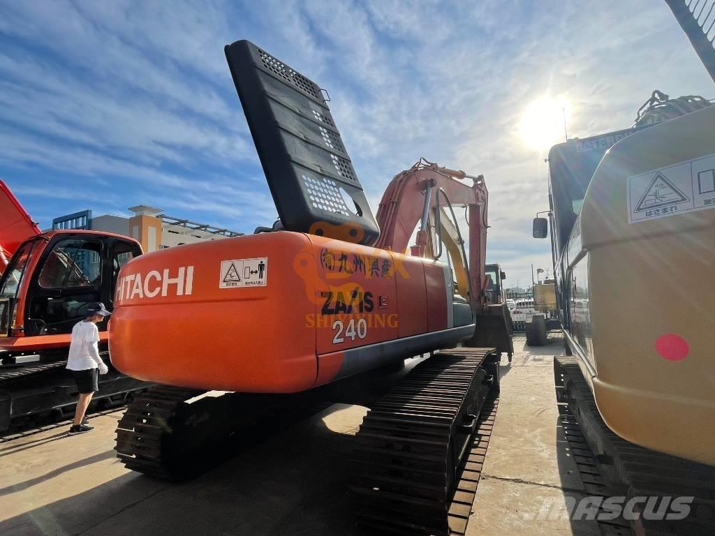 Hitachi ZX 240 Εκσκαφείς με ερπύστριες