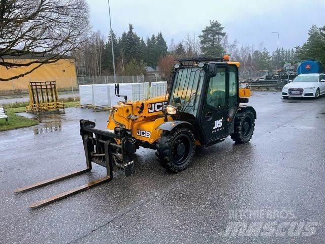 JCB 525-60T5 Τηλεσκοπικοί ανυψωτές
