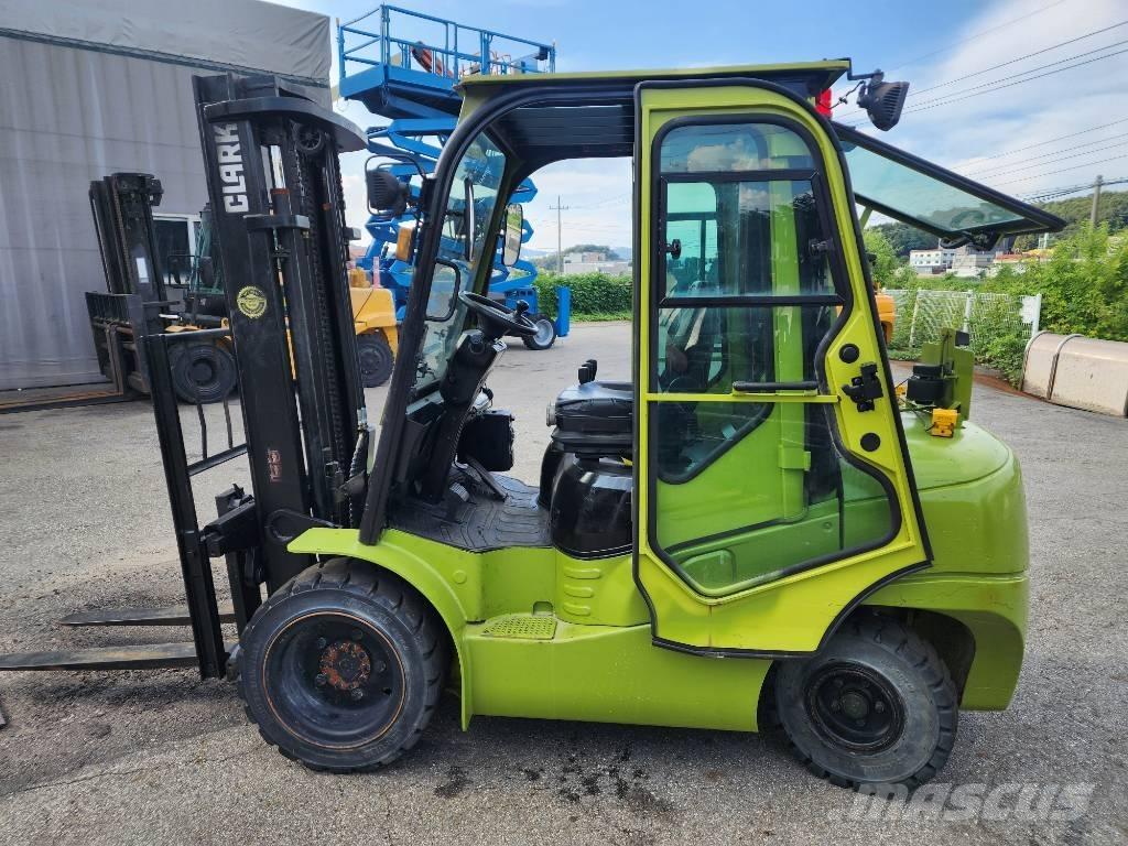 Clark gts30de Πετρελαιοκίνητα Κλαρκ