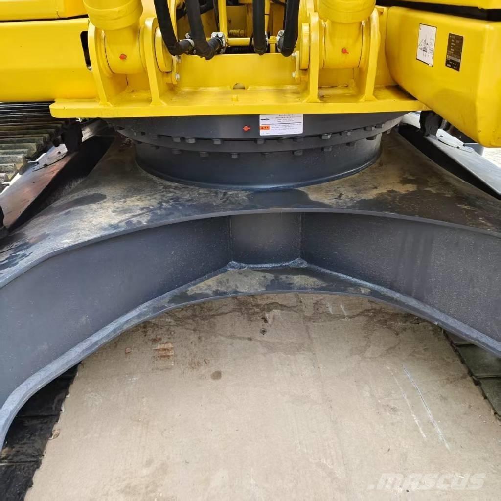 Komatsu PC 200-8 Εκσκαφείς με ερπύστριες
