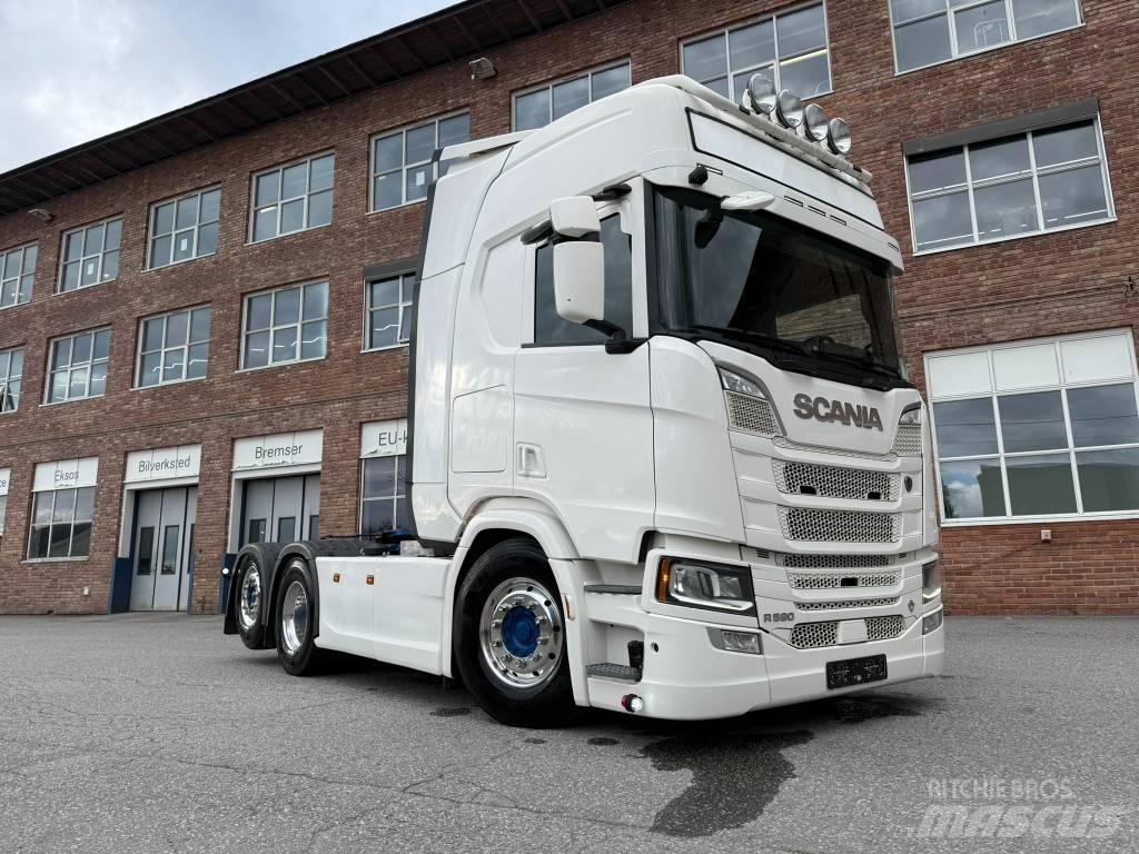 Scania R 590 Τράκτορες