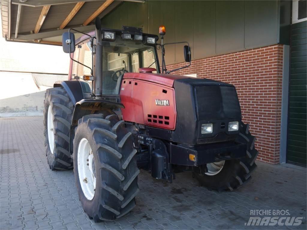 Valtra 8450 Τρακτέρ