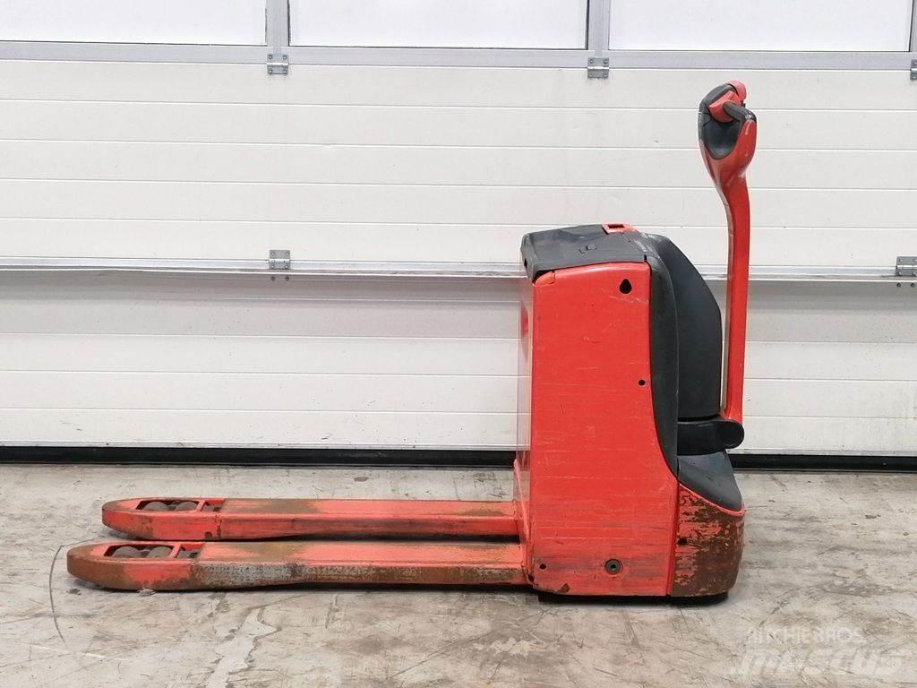 Linde T16 Χειροκίνητο περονοφόρο ανυψωτικό