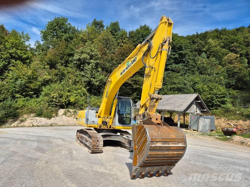 New Holland E 215 Εκσκαφείς με ερπύστριες