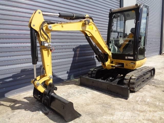 CAT 302.7 D Εκσκαφάκι (διαβολάκι) < 7t