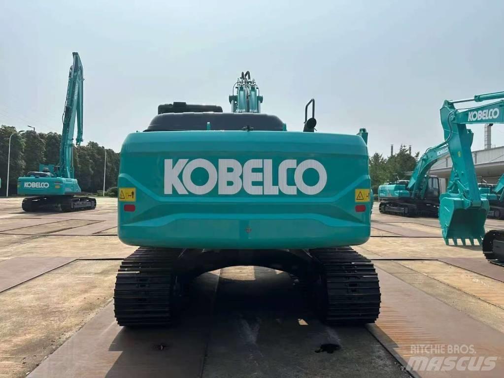 Kobelco SK 210 D Εκσκαφείς με ερπύστριες
