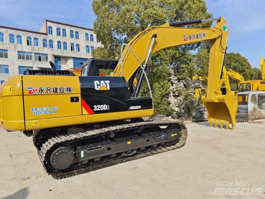 CAT 320 D 2 Εκσκαφείς με ερπύστριες