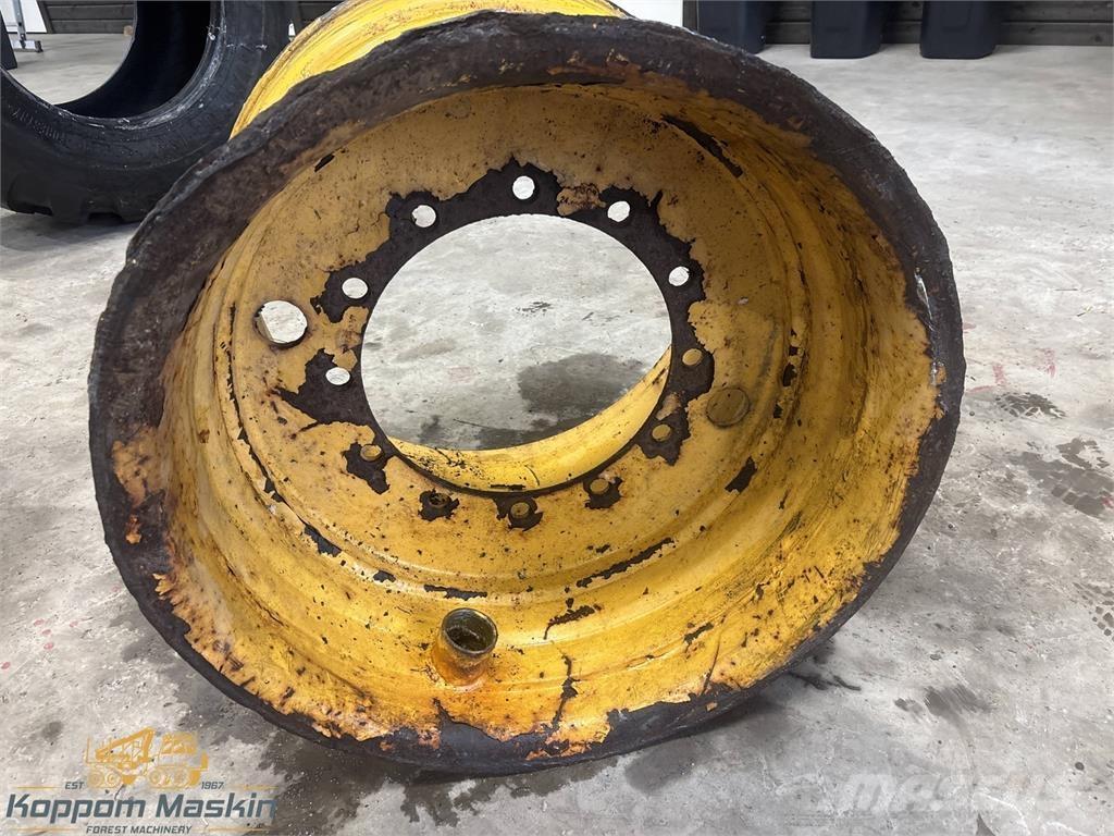 Rottne H20 24x30,5 Ελαστικά και ζάντες