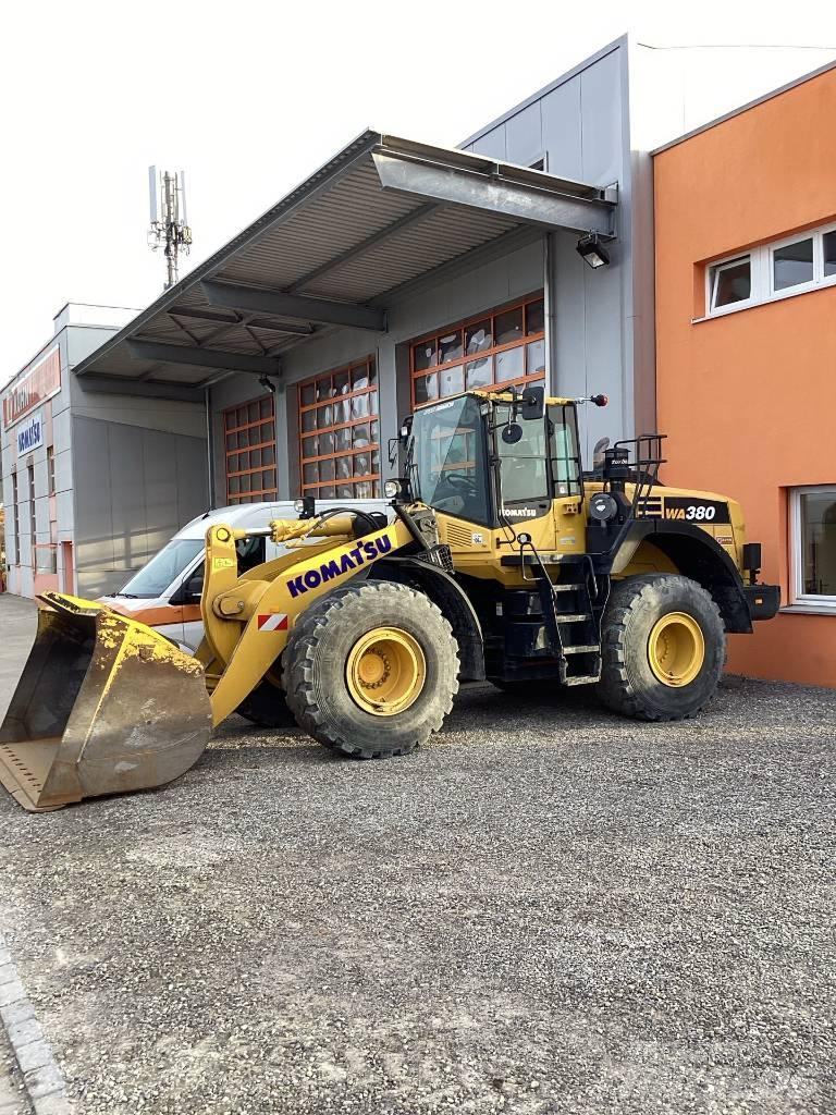 Komatsu WA380-8E0 Φορτωτές με λάστιχα (Τροχοφόροι)