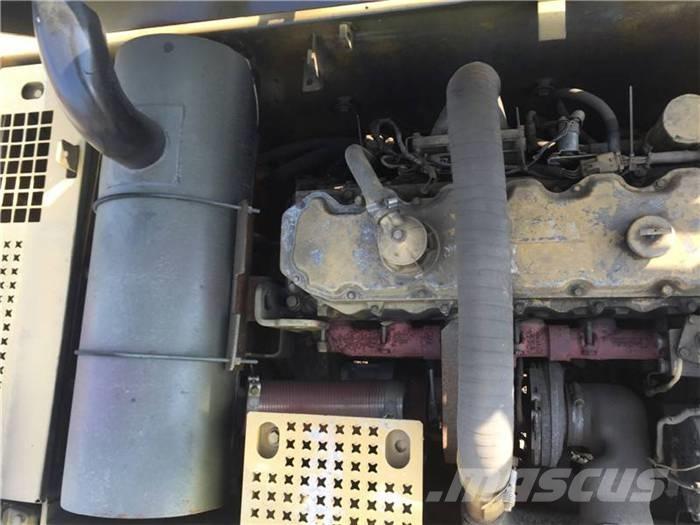 CAT 325 C Εκσκαφείς με ερπύστριες