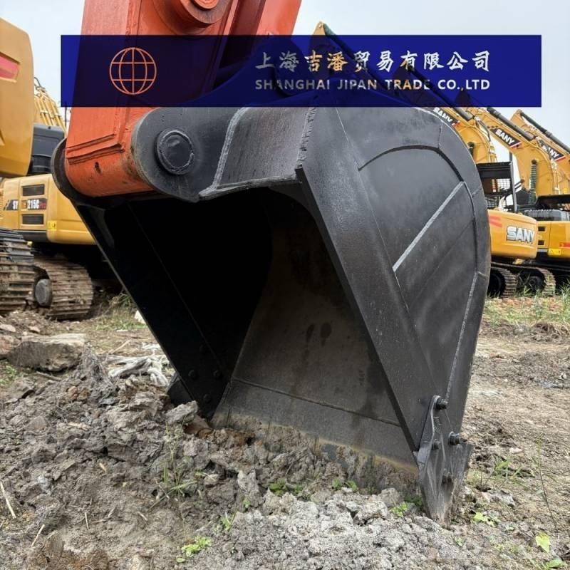 Hitachi ZX 210 Εκσκαφείς με ερπύστριες