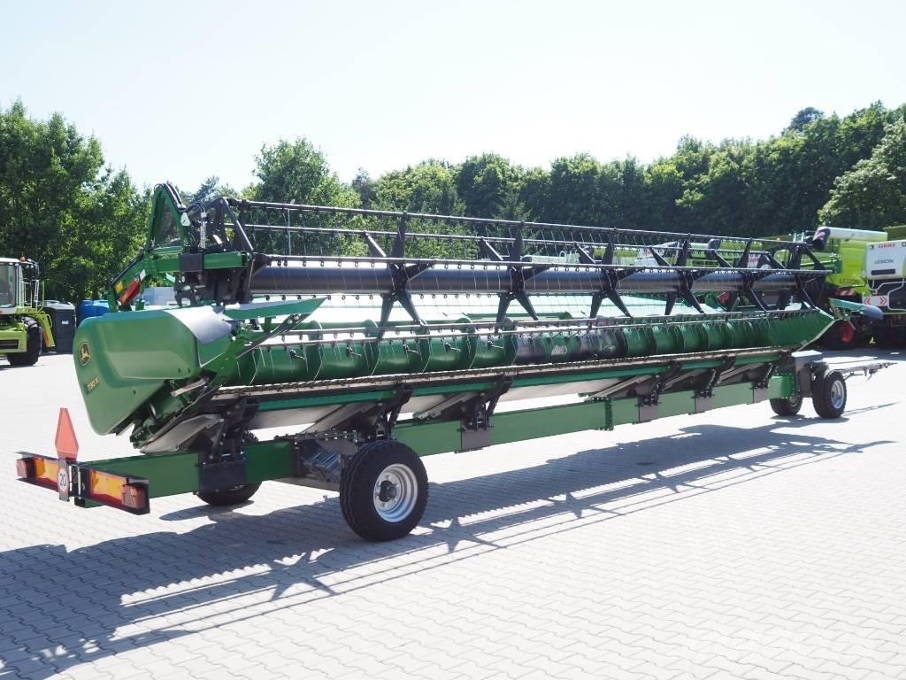 John Deere S780 + 730X Θεριζοαλωνιστικές μηχανές