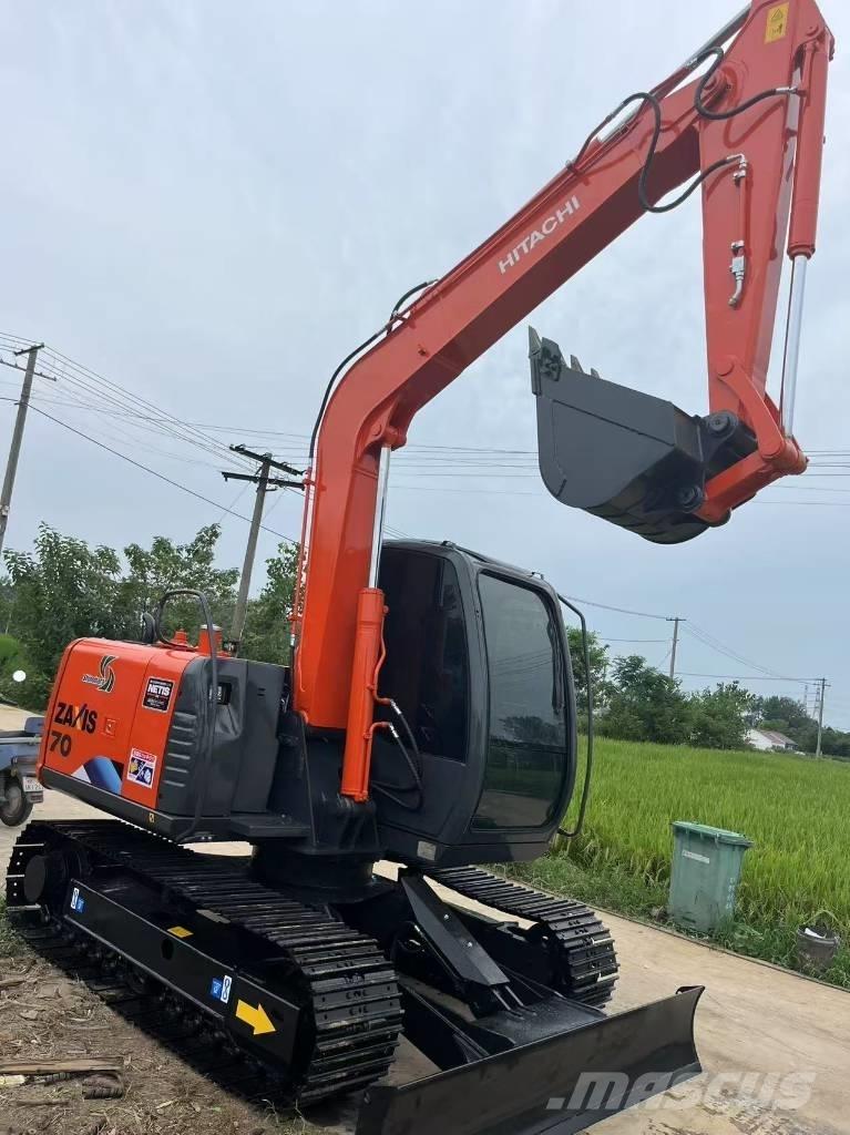 Hitachi ZX 70 Εκσκαφείς με ερπύστριες