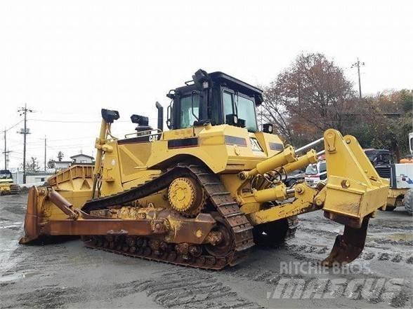 CAT D8T Μπουλντόζες με ερπύστριες