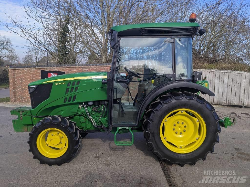 John Deere 5075GN Τρακτέρ