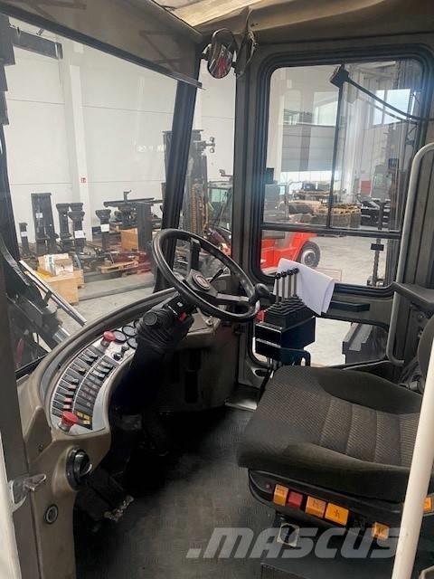 Svetruck 32120 Πετρελαιοκίνητα Κλαρκ