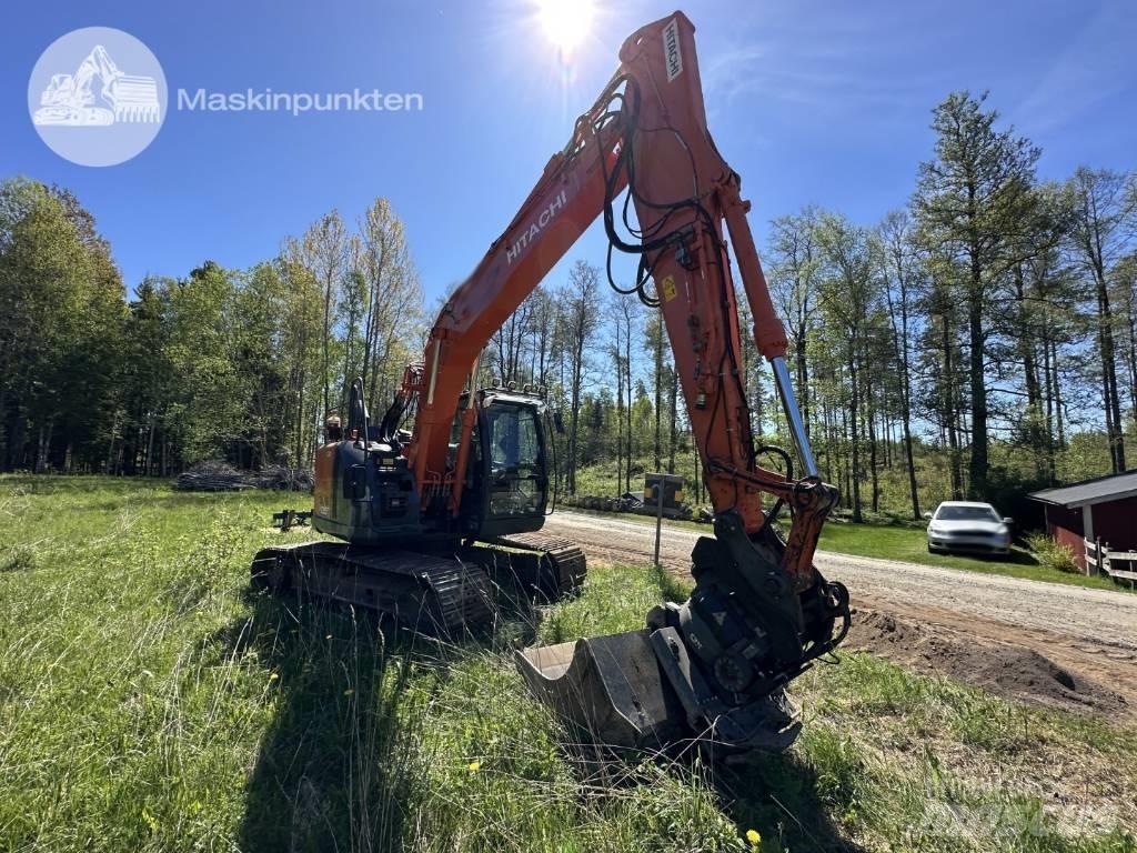Hitachi ZX 135 US-6 Εκσκαφείς με ερπύστριες