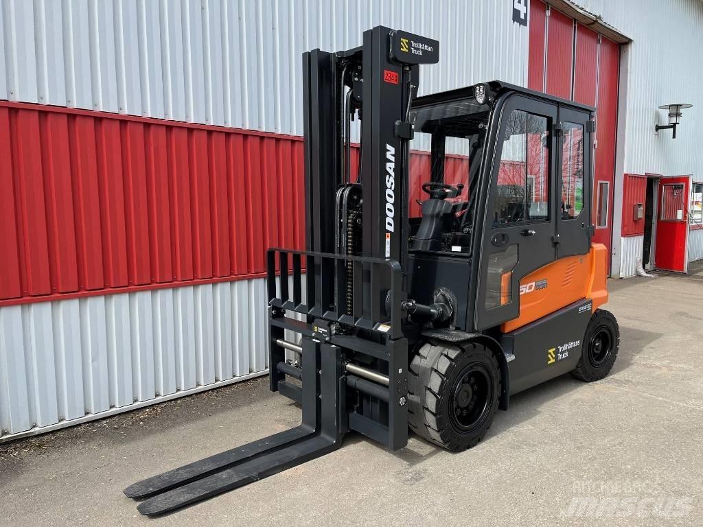 Doosan B 50 X-7 Ηλεκτρικά περονοφόρα ανυψωτικά κλαρκ